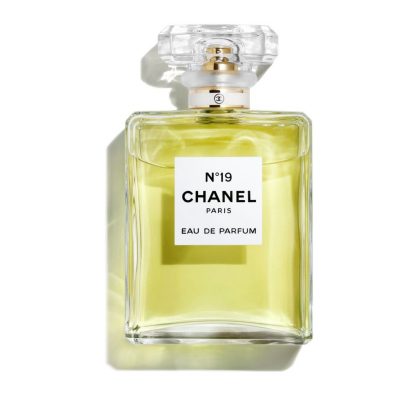 N°19 by Chanel perfume