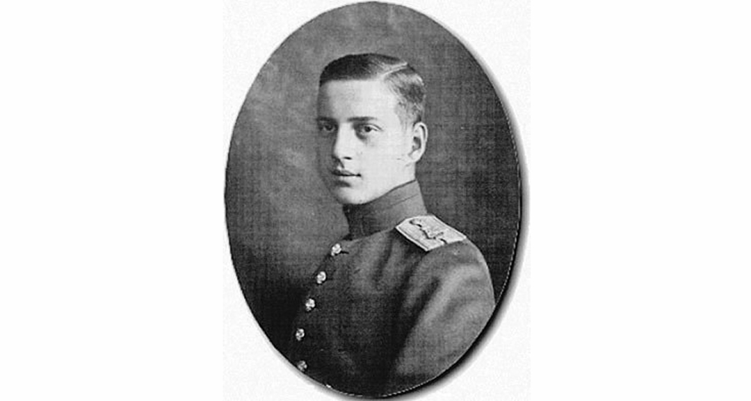 Dmitri Romanov in 1910