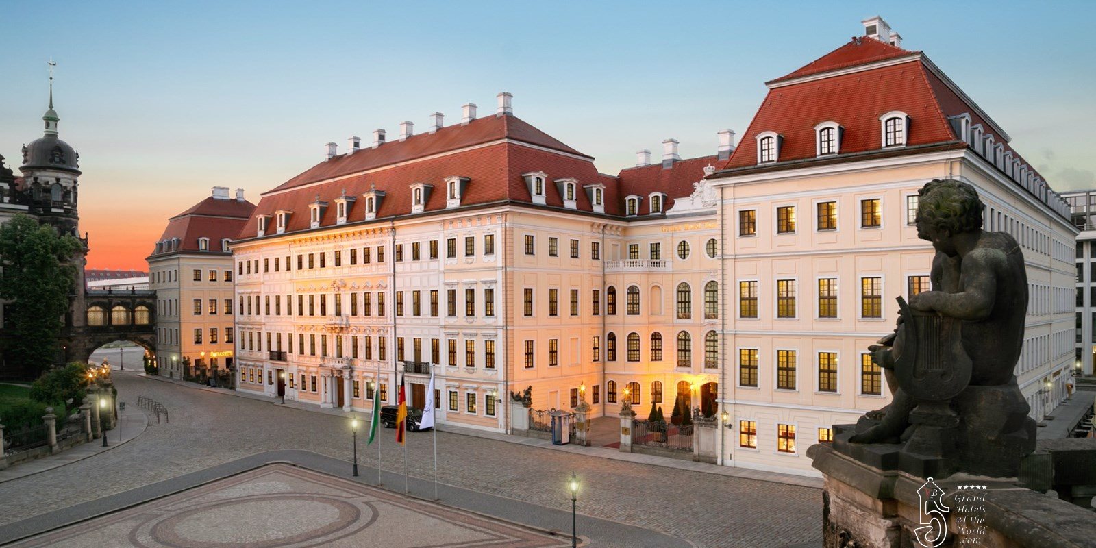 Taschenberg Palais